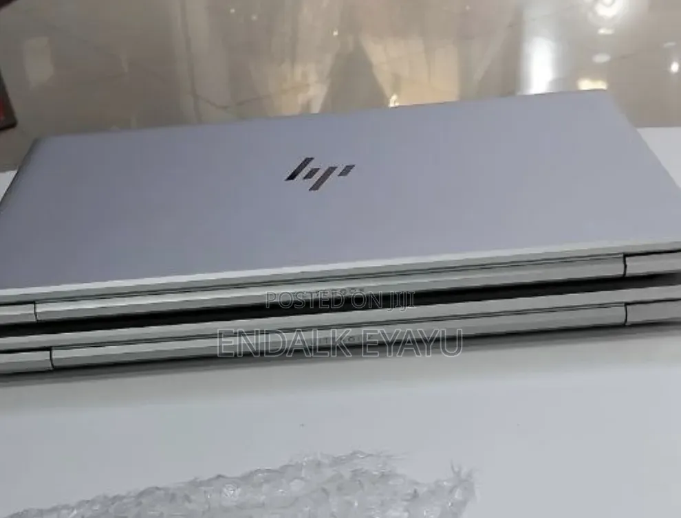 New Laptop HP EliteBook 830 G8 16GB Intel Core i5 SSD 512GB