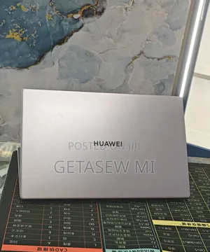 New Laptop Huawei Matebook D 15 8GB Intel Core i3 SSD 256GB