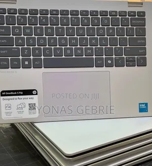 New Laptop HP 16GB Intel Core 7 SSD 512GB
