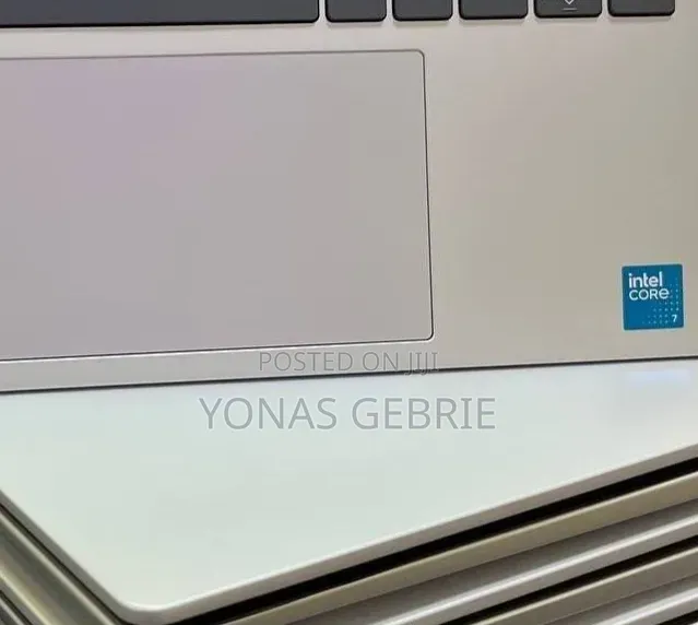 New Laptop HP 16GB Intel Core 7 SSD 512GB