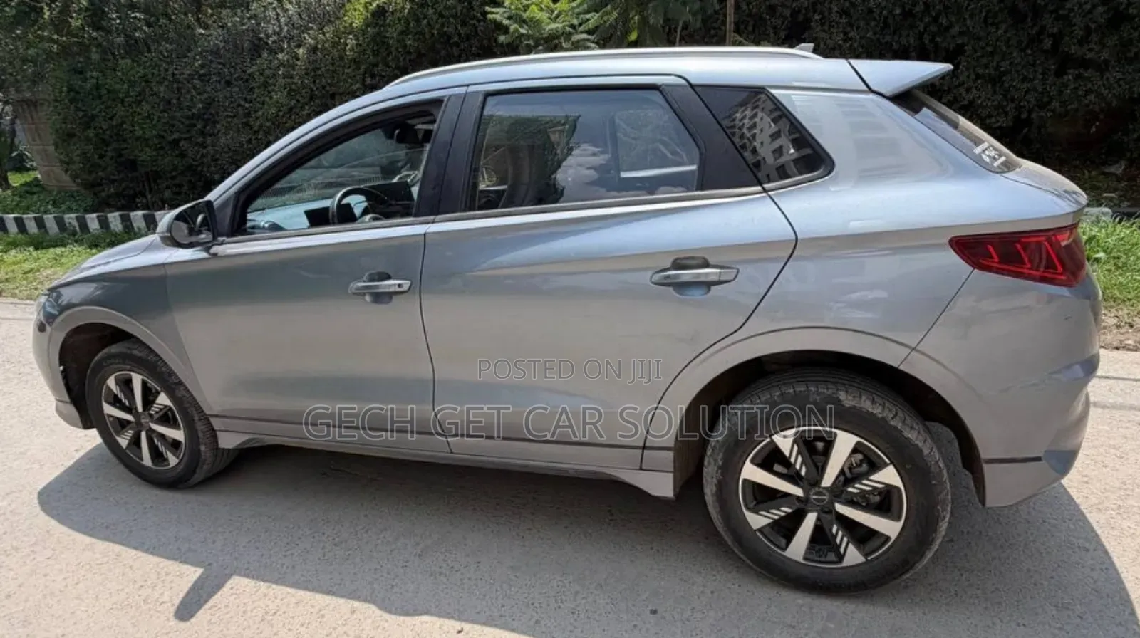 BYD E2 43 kWh 94 hp FWD 2025 Gray