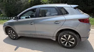 BYD E2 43 kWh 94 hp FWD 2025 Gray
