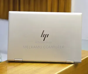New Laptop HP EliteBook 830 G8 16GB Intel Core i5 SSD 512GB