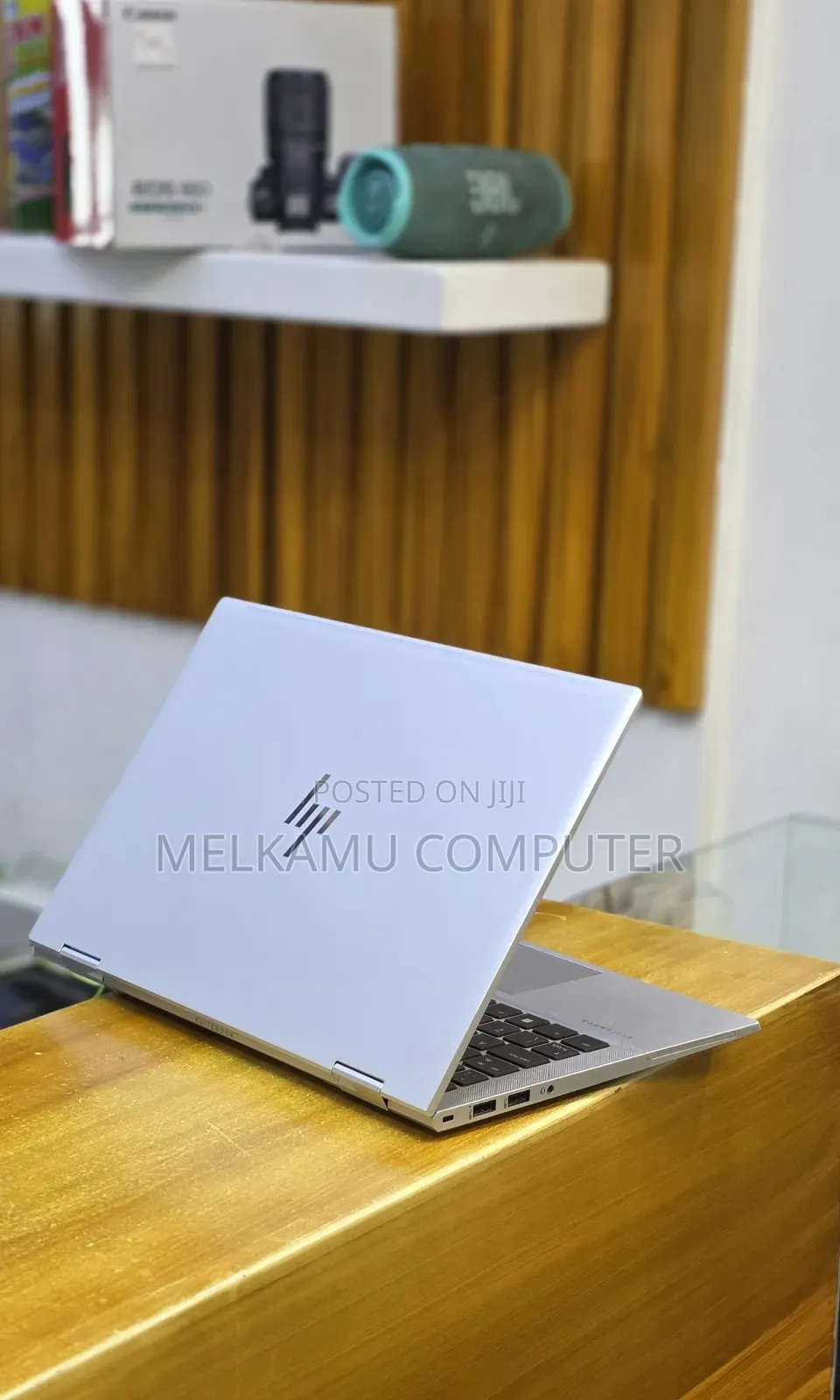 New Laptop HP EliteBook 830 G8 16GB Intel Core i5 SSD 512GB