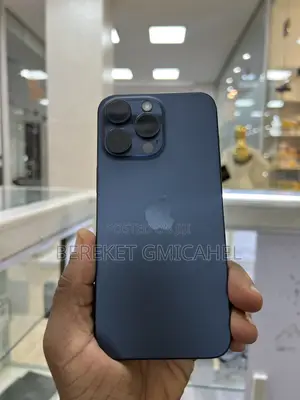 Apple iPhone 15 Pro Max 256 GB Blue
