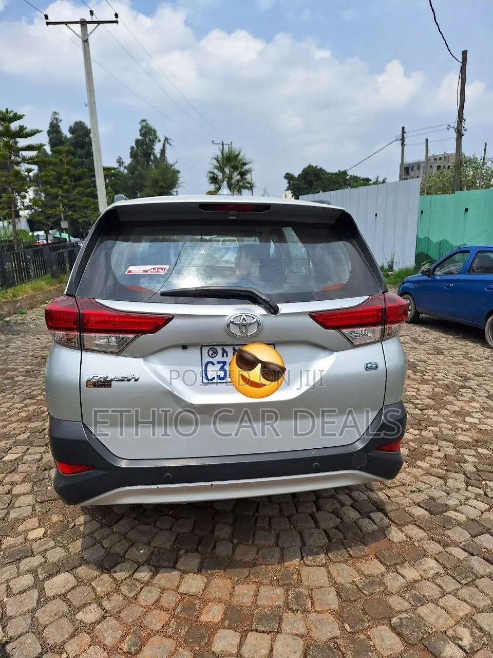 Toyota Rush 2023 Silver