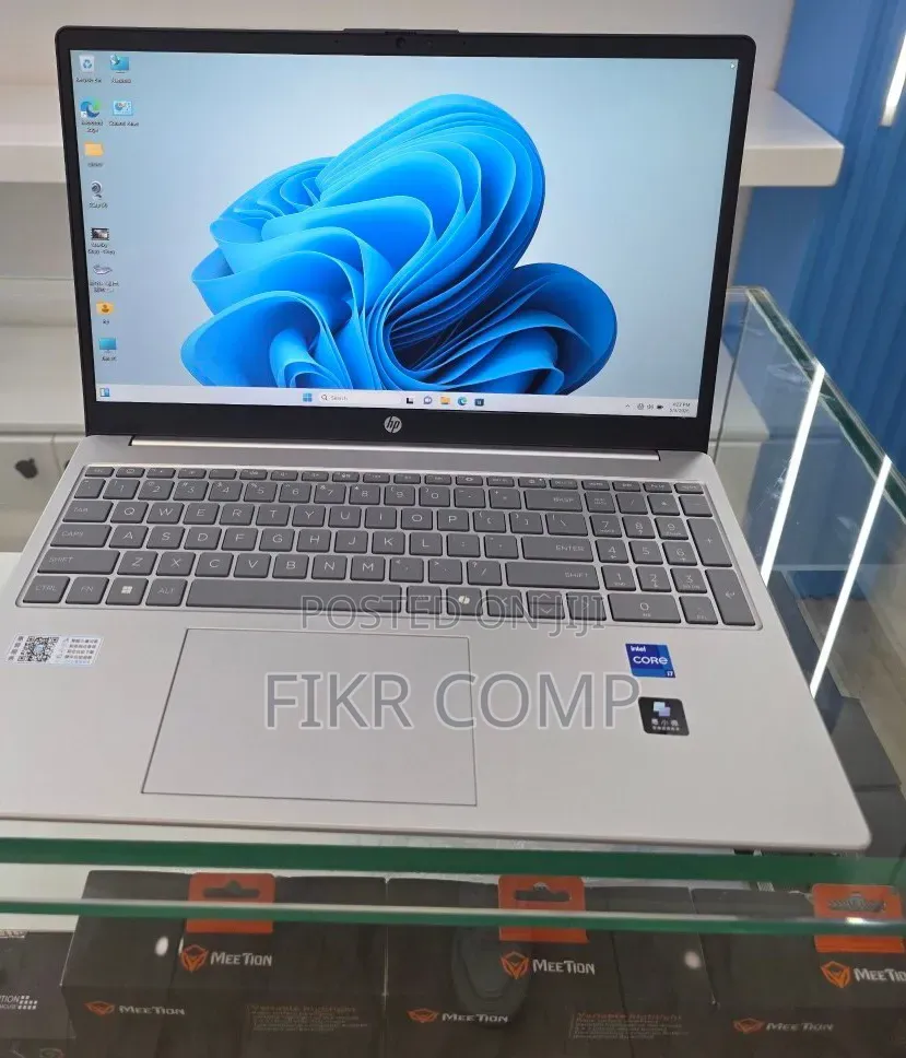 New Laptop HP Stream Notebook 16GB Intel Core i7 SSD 1T