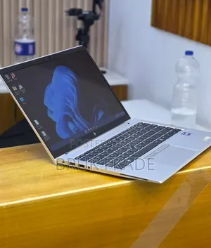 New Laptop HP EliteBook 840 G8 16GB Intel Core i7 SSD 512GB