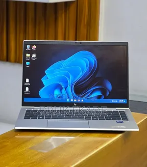New Laptop HP EliteBook 840 G8 16GB Intel Core i7 SSD 512GB