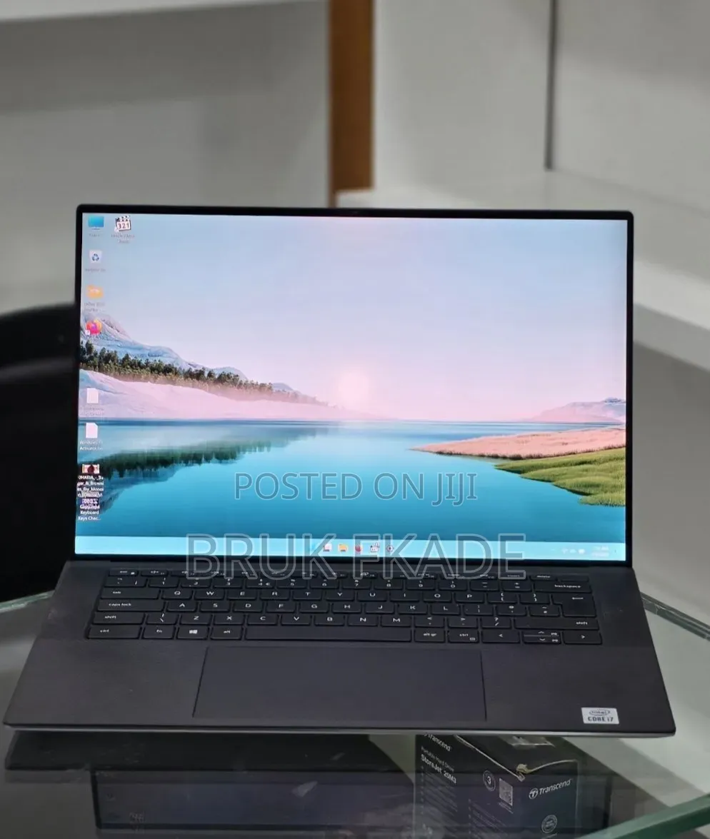 New Laptop Dell Precision 5550 16GB Intel Core i7 SSD 512GB
