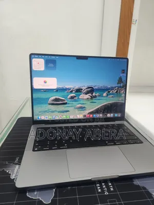New Laptop Apple MacBook 32GB Apple M1 Pro SSD 512GB