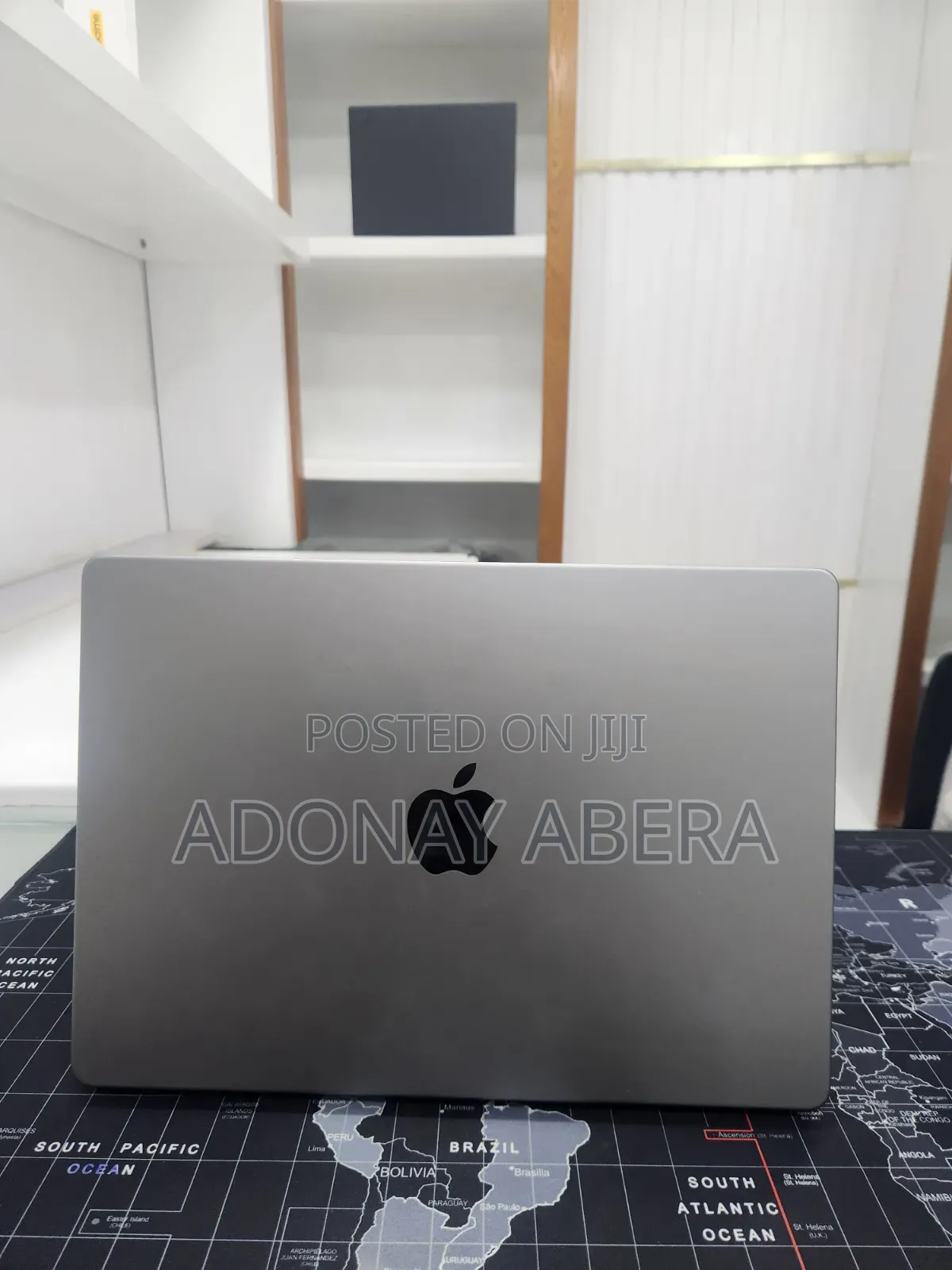 New Laptop Apple MacBook 32GB Apple M1 Pro SSD 512GB