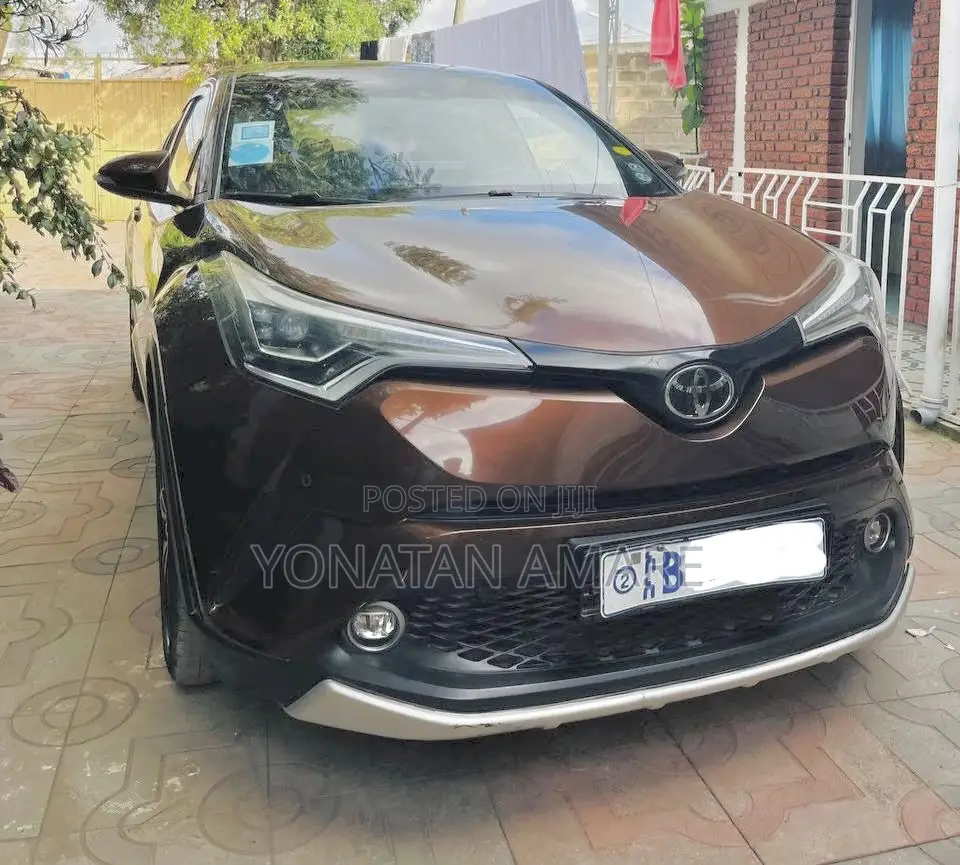 Toyota C-HR 2017 Brown