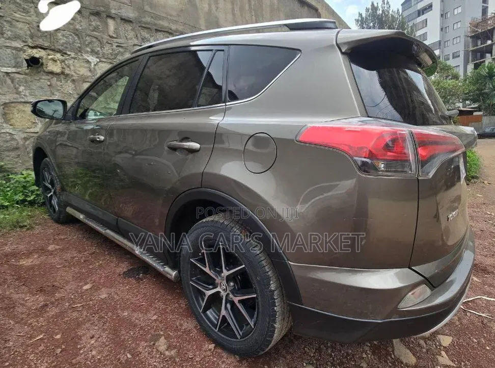 Toyota RAV4 2016 Black