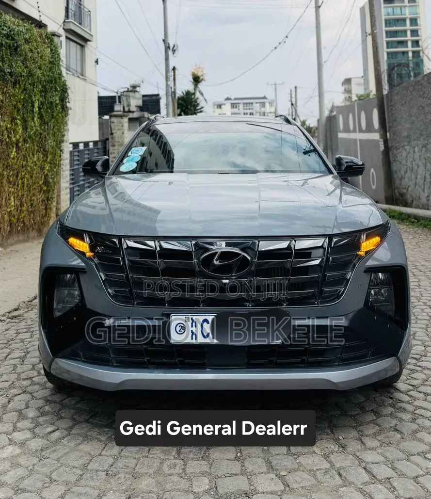 Hyundai Tucson 2022 Gray