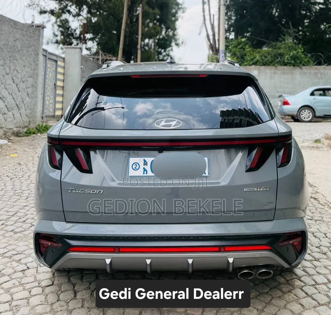 Hyundai Tucson 2022 Gray