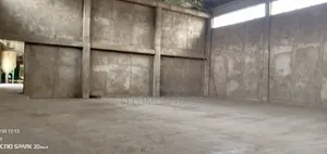 የሚከራይ መጋዘን እንዱስትሪ ዉስጥ