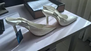 Woman Heel Shoe Hill Shoes