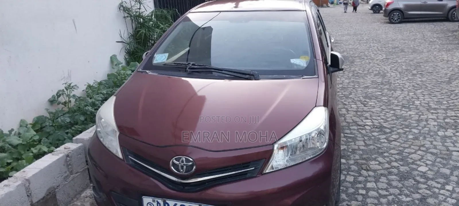 Toyota Yaris 2012 Burgundy