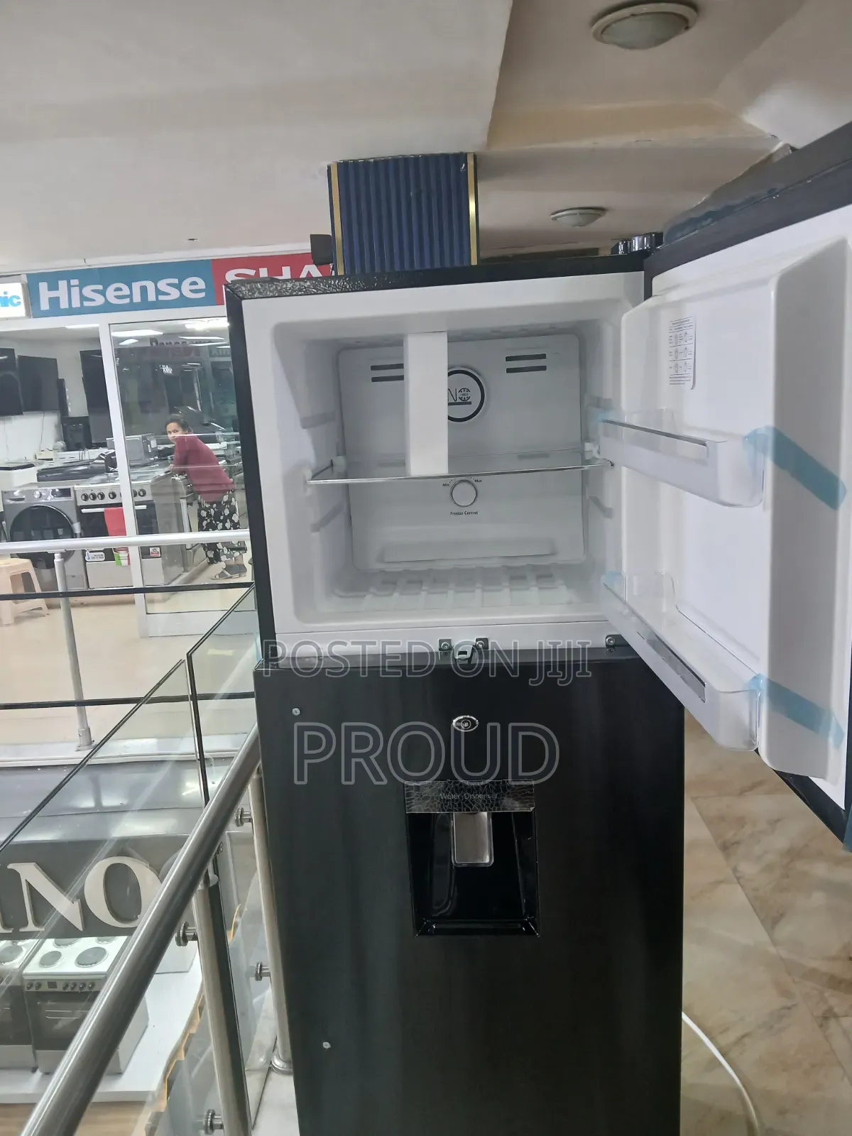 Centerpoint Frige