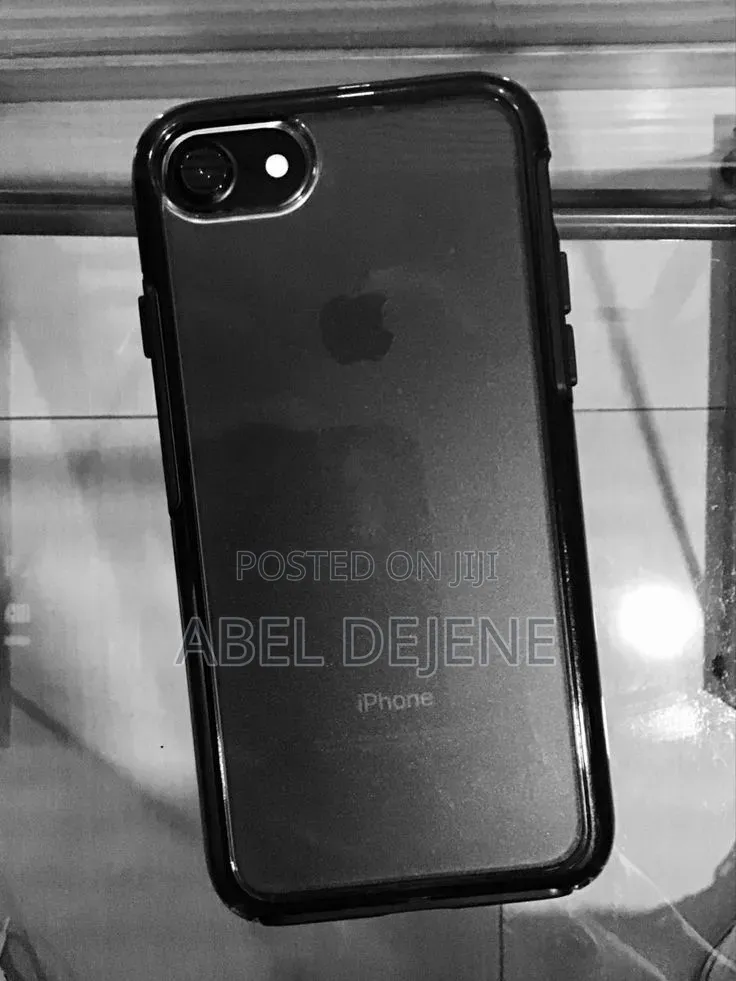Apple iPhone 7 128 GB Black