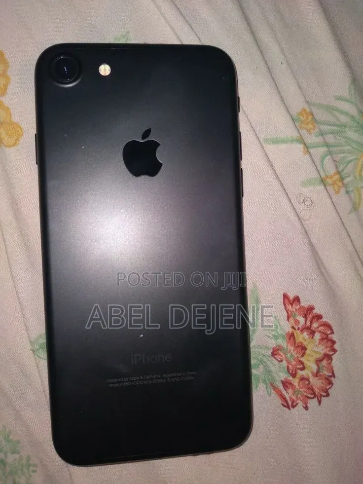 Apple iPhone 7 128 GB Black