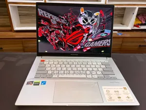 New Laptop Asus VivoBook 15 X505BA 16GB AMD Ryzen 7 SSD 512GB