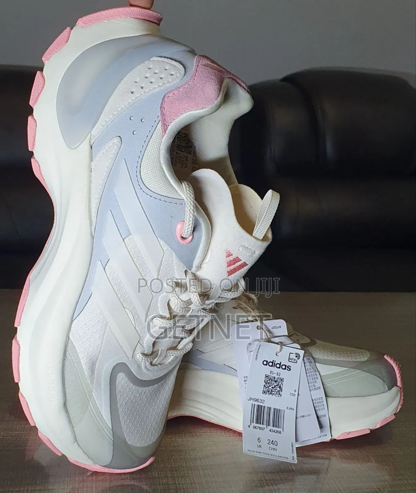 Brand Shose