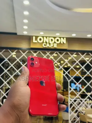 Apple iPhone 11 128 GB Red