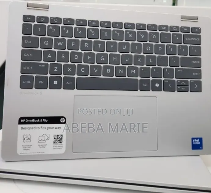 New Laptop HP OmniBook 5 14" 8GB Intel Core 5 SSD 512GB