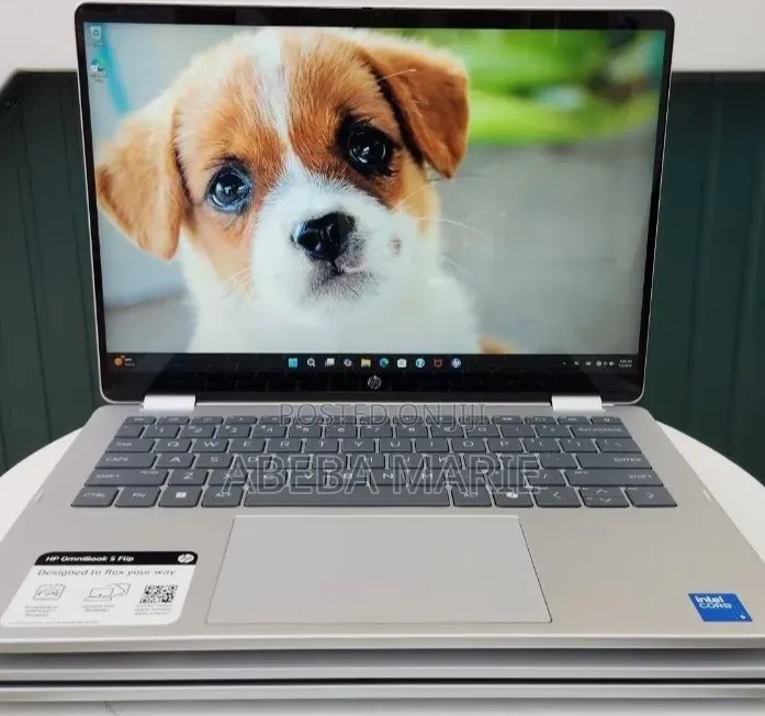 New Laptop HP OmniBook 5 14" 8GB Intel Core 5 SSD 512GB