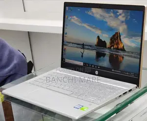 New Laptop HP Pavilion 14 8GB Intel Core i5 SSD 512GB