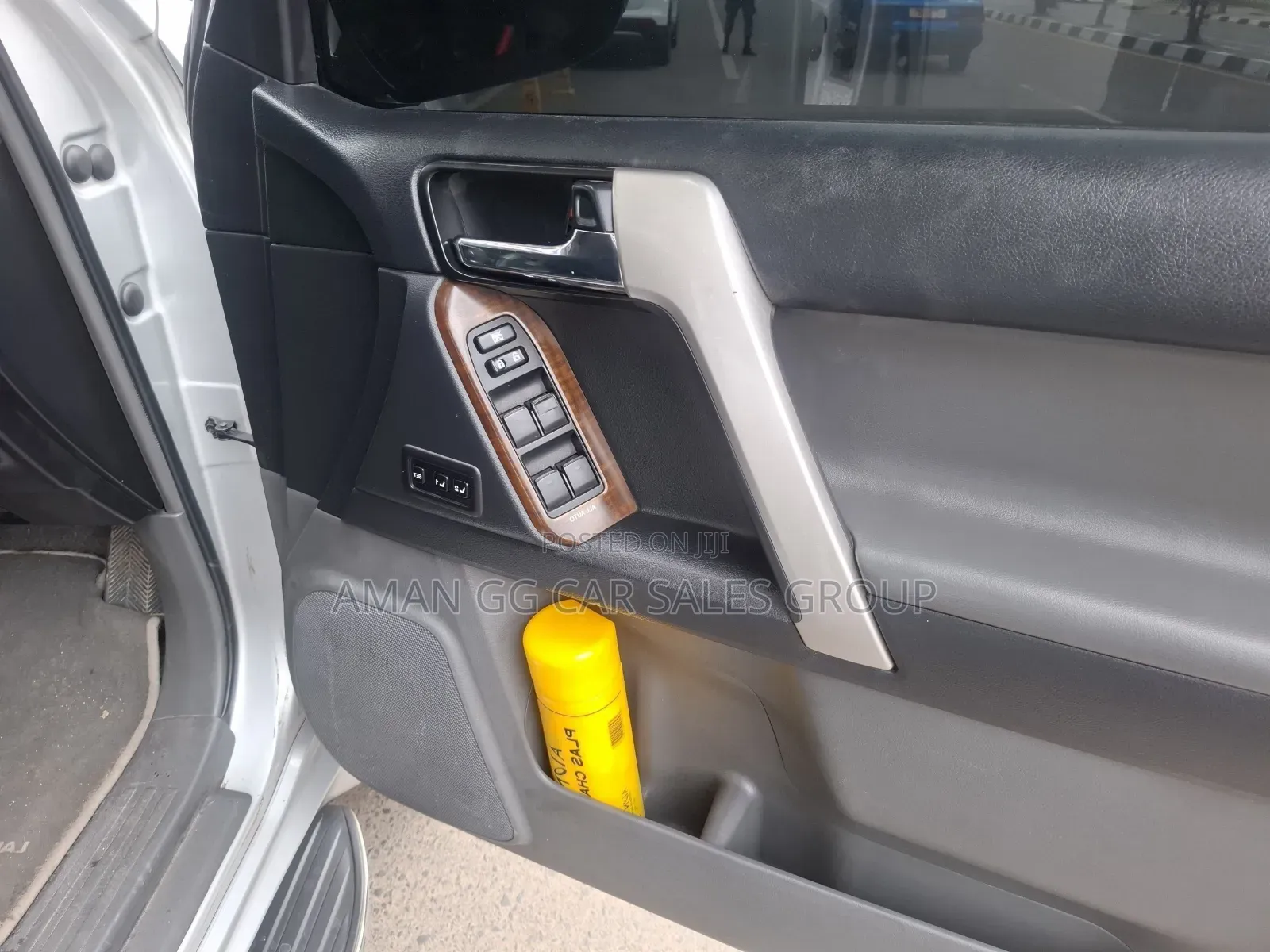 Toyota Land Cruiser 2012 Silver