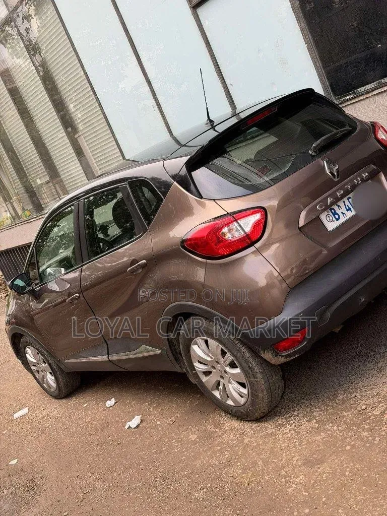 Renault Captur 2015 Brown