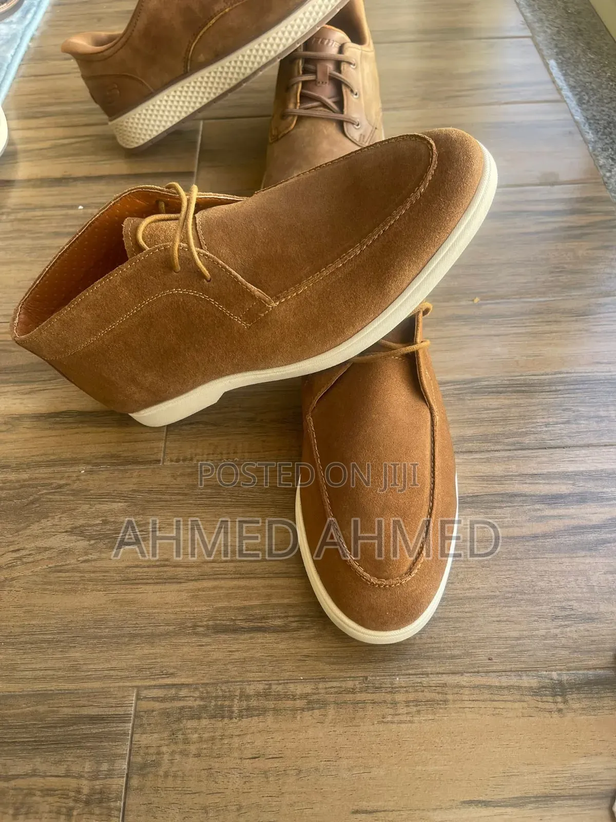 ሙሉ በሙሉ ከአሜሪካን የመጡ የወንድ ጫማዎችን ለገበያ አቅርበናል።