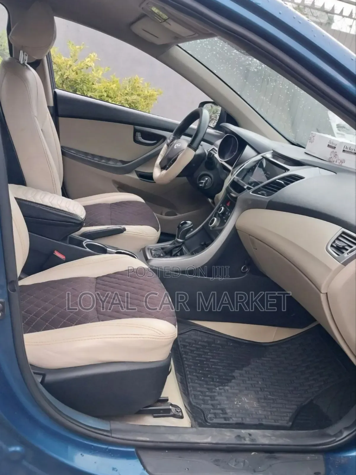Hyundai Avante 2015 Blue