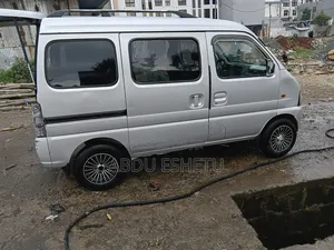 Suzuki Every Wagon 2005 Silver