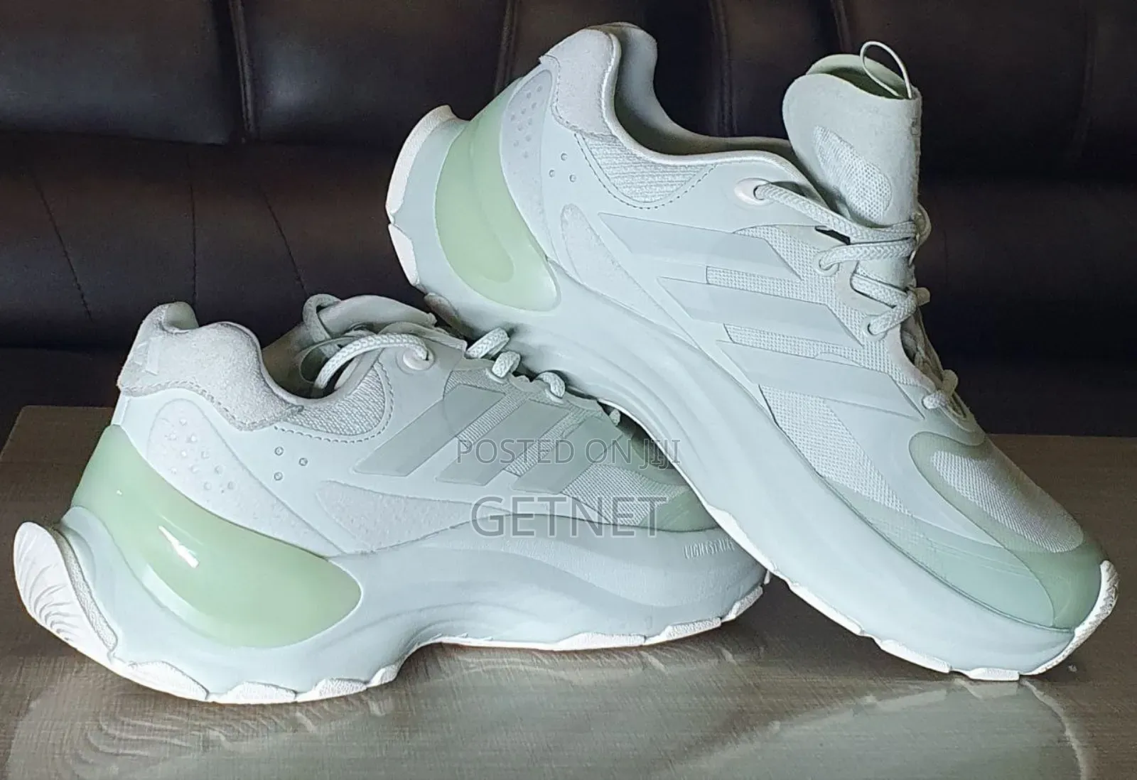 Brand Shose