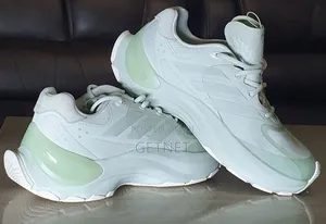 Brand Shose