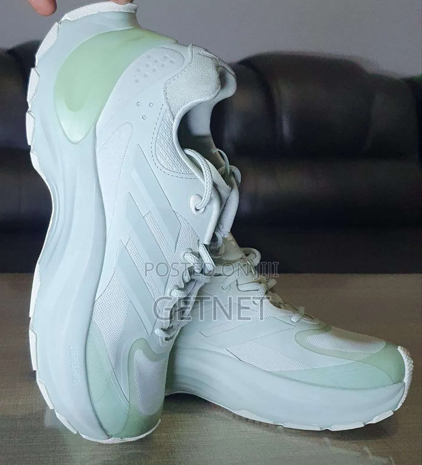 Brand Shose