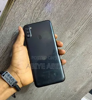 Samsung Galaxy A11 32 GB Black