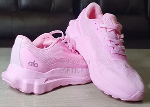 Brand Shose