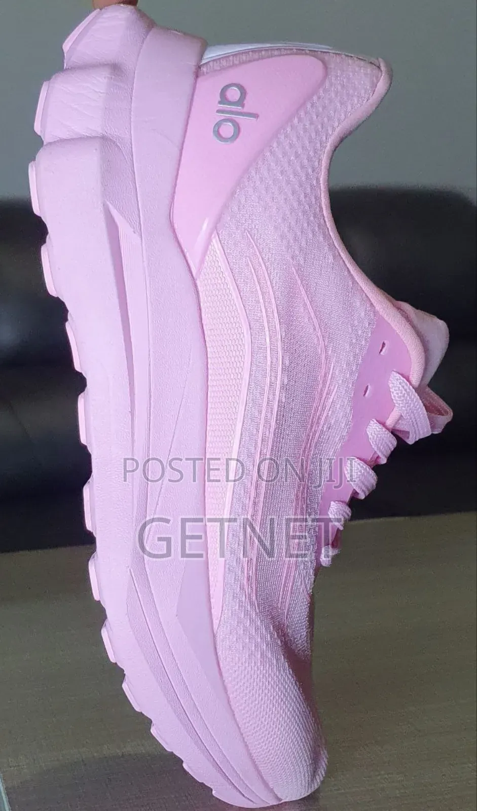 Brand Shose