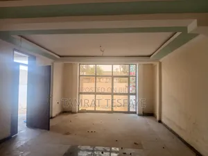 5bdrm House in Sululta, Oromia-Finfinne for sale