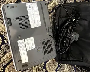 Sony VPL-Dx221 Hd 3lcd Multimedia Projector