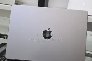 New Laptop Apple MacBook Pro 16GB Intel Core i7 SSD 512GB