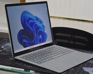 New Laptop Microsoft Surface Laptop 3 16GB Intel Core i7 SSD 512GB