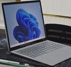 New Laptop Microsoft Surface Laptop 3 16GB Intel Core i7 SSD 512GB