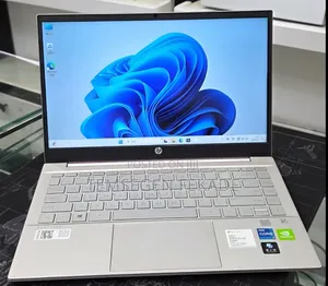 New Laptop HP Pavilion 14 16GB Intel Core i7 SSD 512GB