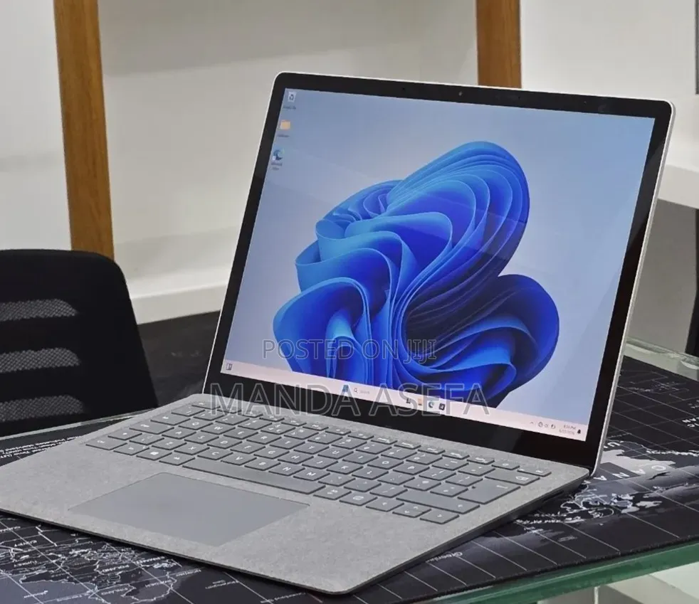 New Laptop Microsoft Surface Laptop 4 16GB Intel Core i7 SSD 512GB